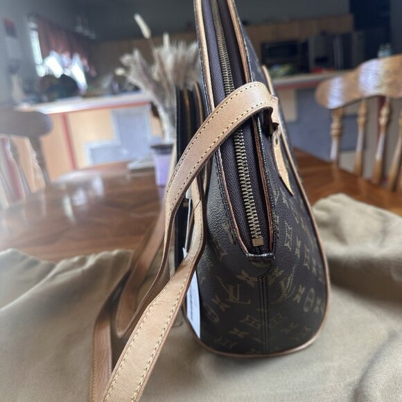 Pre-Loved Louis Vuitton Monogram Ellipse GM Shopping Bag - Picture 4 of 11